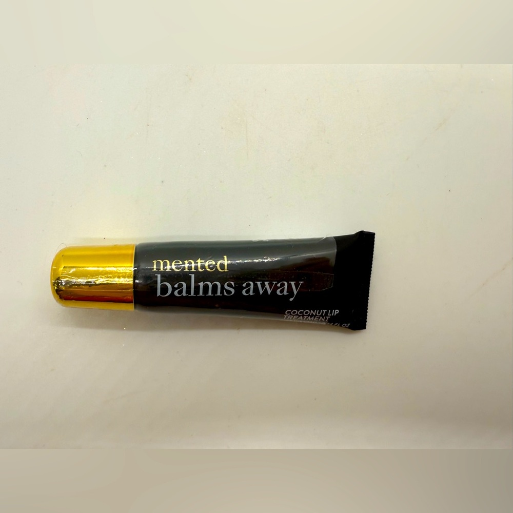 Mented Cosmetics Balms Away Coconut Lip Treatment 10ml/0.34floz, SEALED!